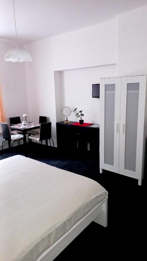 Apartmany Karlštejn Eksteriør bilde