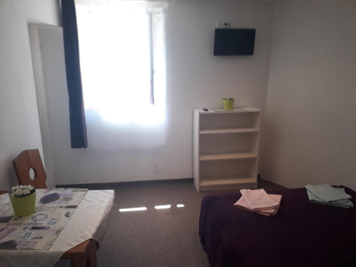 Apartmany Karlštejn Eksteriør bilde