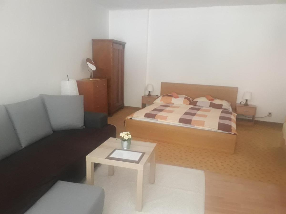 Apartmany Karlštejn Eksteriør bilde